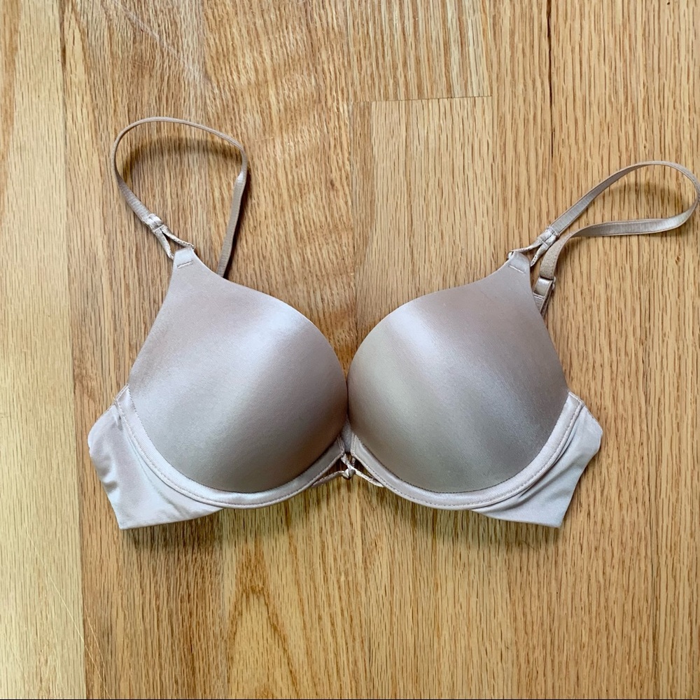 VS Miraculous Push-up Bra 32A -like Bombshell